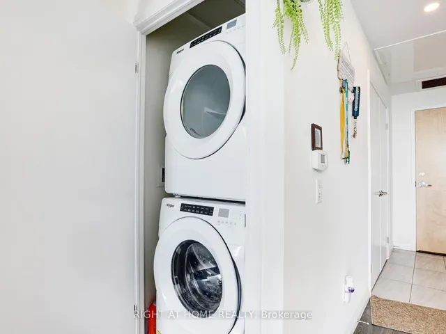 Additional image 32 of 60 Charles St