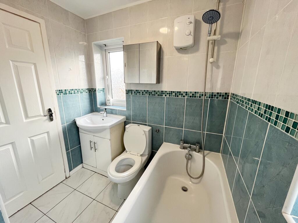 Additional image 5 of Ardennes Close, BRADFORD