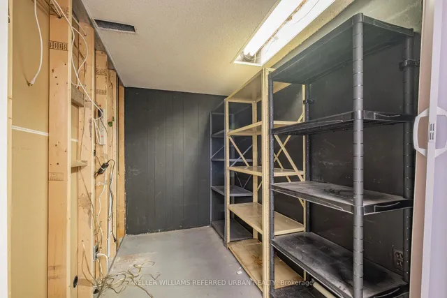 Additional image 35 of 31 Furnival Rd