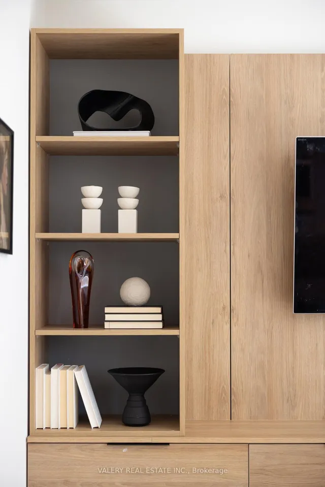 Additional image 16 of 83 Virginia Ave