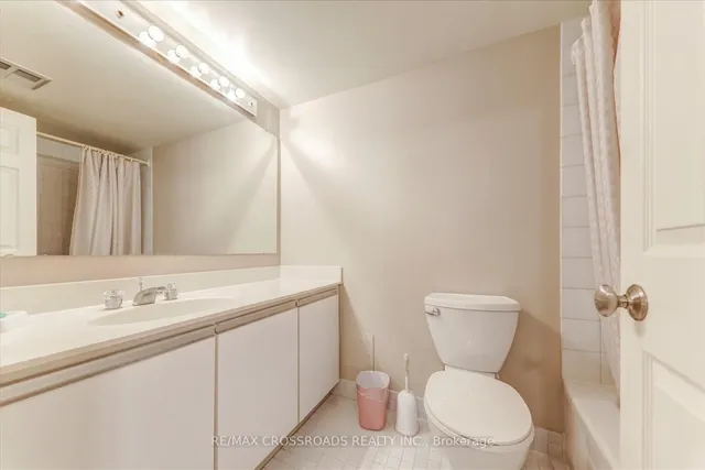 Additional image 26 of 1 Concorde Pl Unit 405