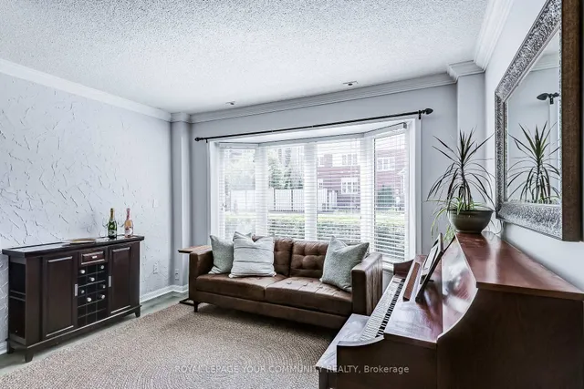 Additional image 17 of 23 Mondeo Dr