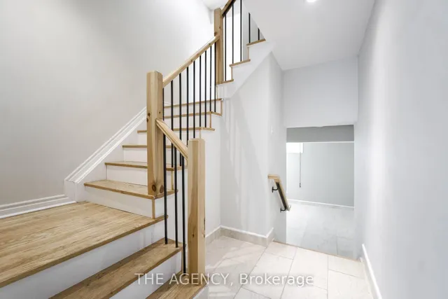 Additional image 5 of 90 Castlebury Cres Unit 21