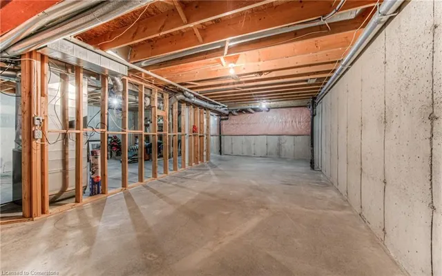 Additional image 42 of 85 Candle Cres