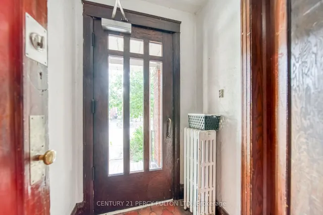 Additional image 6 of 48-50 Scarboro Beach Blvd