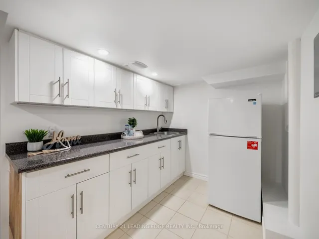 Additional image 32 of 2 Daventry Rd