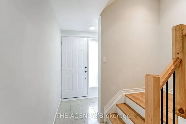 Additional image 4 of 90 Castlebury Cres Unit 21