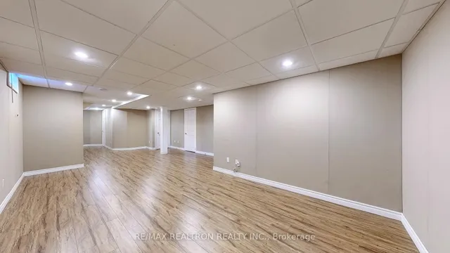 Additional image 38 of 9 Cranston Manor Crt