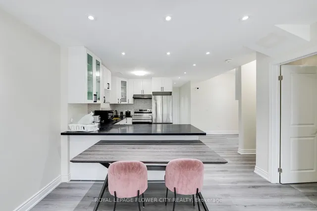 Additional image 10 of 588 Beckview Cres