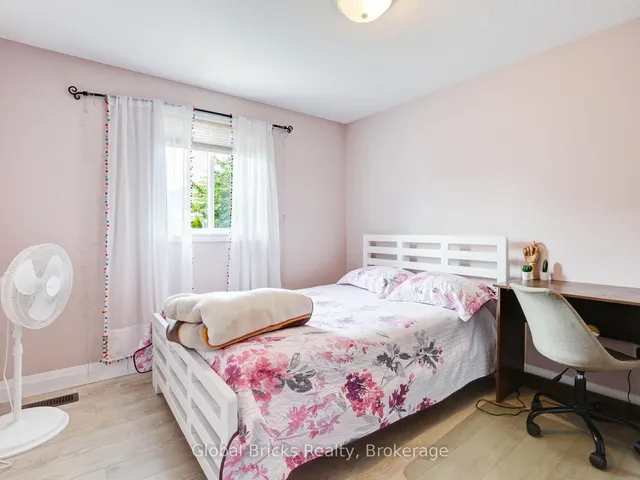 Additional image 27 of 11 Pebblecreek Dr