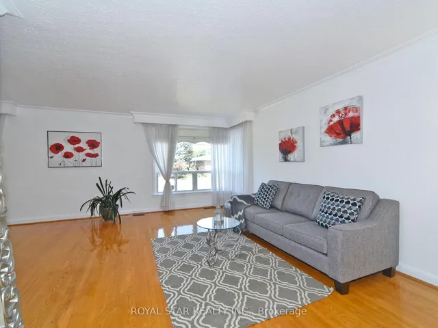 Additional image 8 of 25 Diana Dr