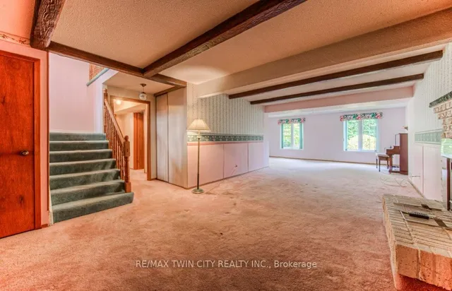 Additional image 25 of 38 Charnwood Crt