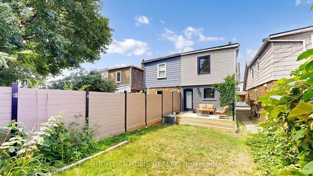 Additional image 36 of 201 Springdale Blvd