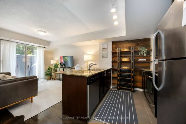 Additional image 17 of 8 Foundry Ave Unit 163