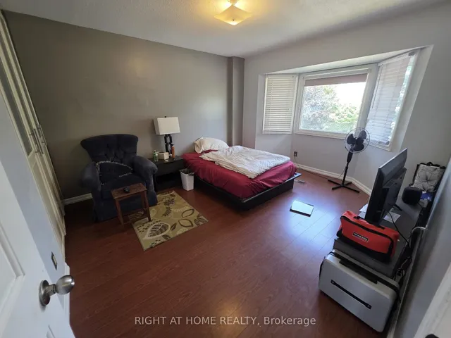 Additional image 21 of 15 Lorilee Cres