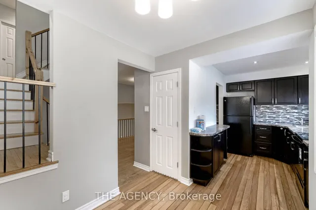 Additional image 17 of 90 Castlebury Cres Unit 21