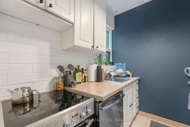 Additional image 7 of 76 Browning Ave