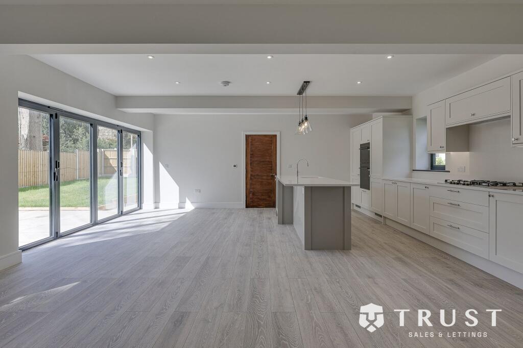 Additional image 11 of West Lane, Gomersal, BD19
