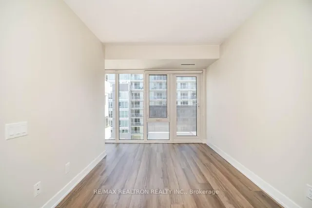 Additional image 11 of 38 Monte Kwinter Crt Unit 627