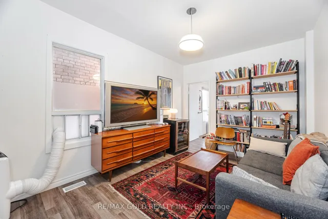 Additional image 5 of 60 Salem Ave