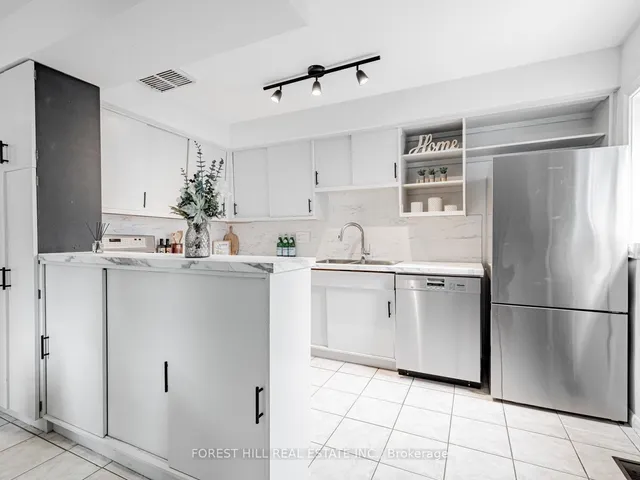 Additional image 17 of 37 Farmcote Rd