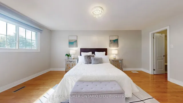 Additional image 20 of 255 Port Royal Tr