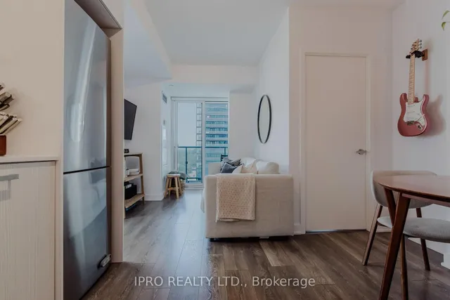 Additional image 13 of 195 Redpath Ave Unit 712