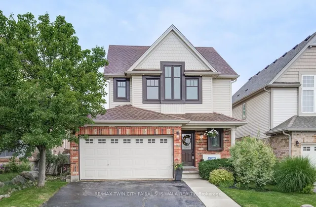 22 Pebblecreek Dr