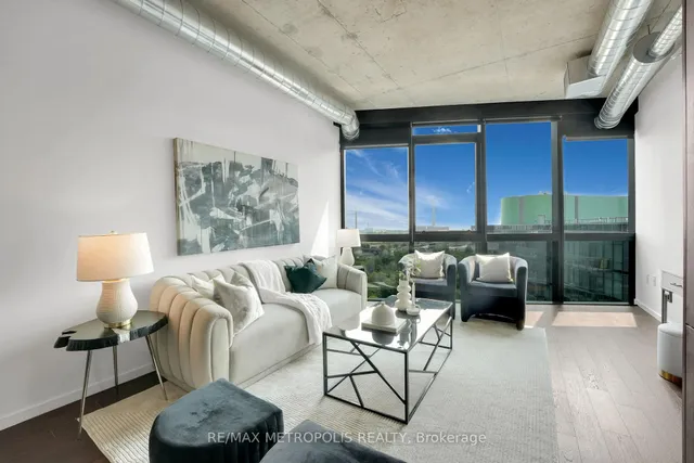 Additional image 10 of 21 Lawren Harris Sq Unit 1213