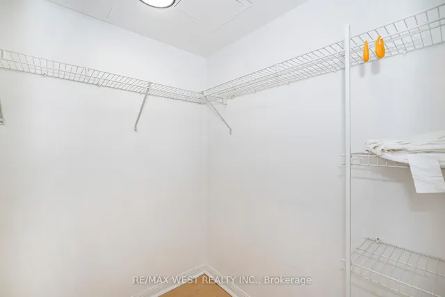 Additional image 28 of 1000 King St Unit 209