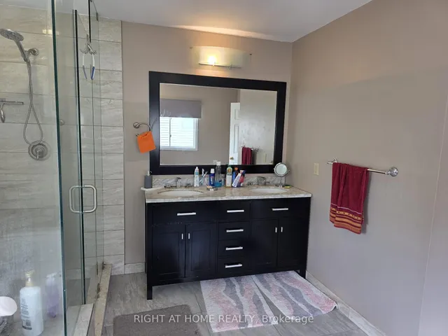 Additional image 32 of 15 Lorilee Cres