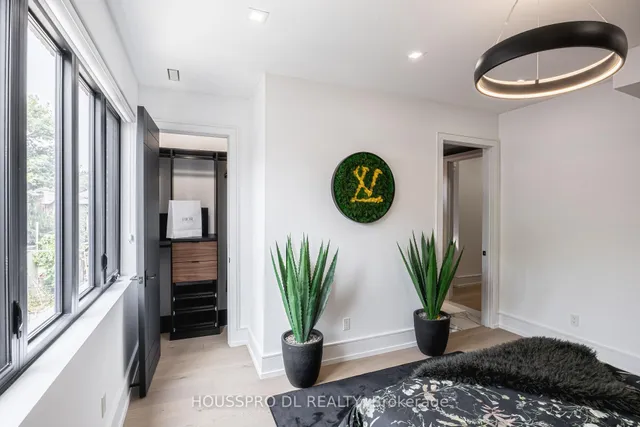 Additional image 21 of 82 Major St