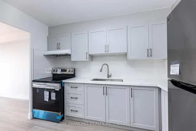 Additional image 17 of 3 Massey Sq Unit 3206