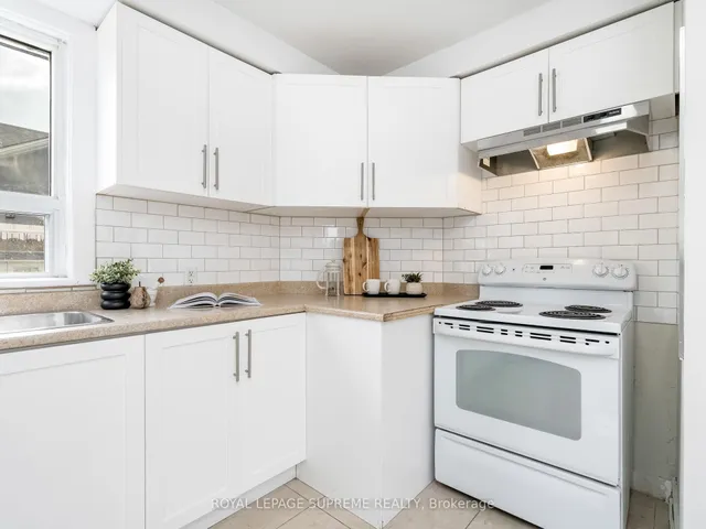 Additional image 18 of 40 Cartwright Ave