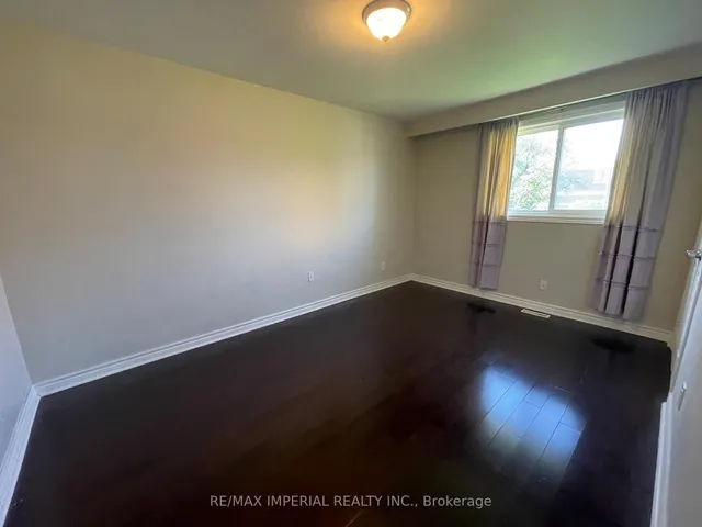 Additional image 3 of 28 Bowhill Cres