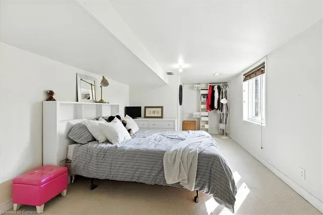 Additional image 28 of 36 Notchwood Crt