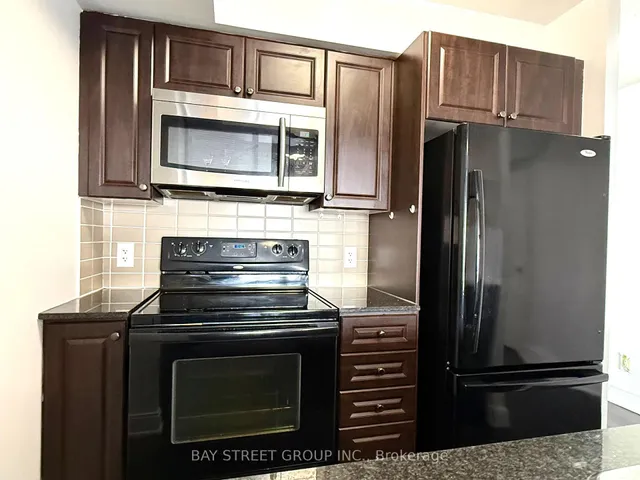 Additional image 5 of 135 Village Green Sq Unit 2325
