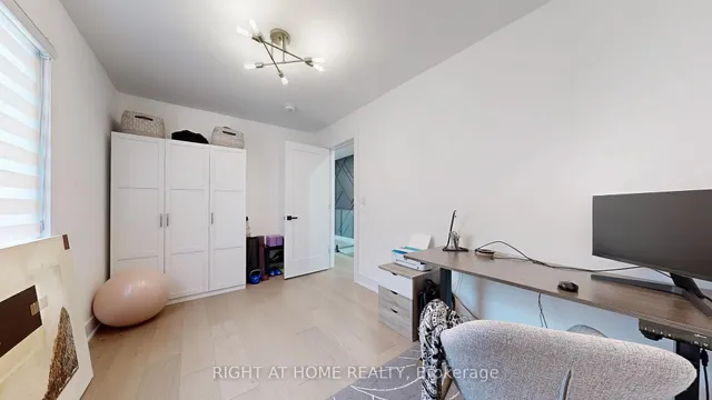 Additional image 23 of 201 Springdale Blvd