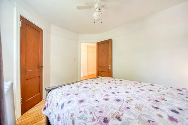 Additional image 21 of 48-50 Scarboro Beach Blvd