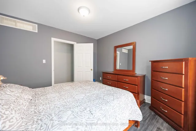 Additional image 17 of 405 GILBERT Ave