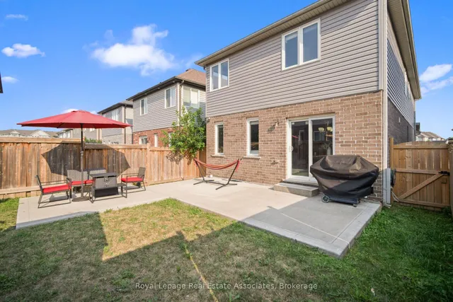 Additional image 46 of 439 Moorlands Cres