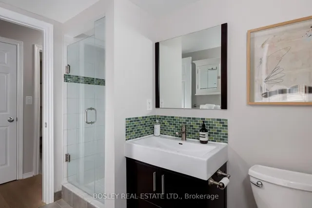 Additional image 22 of 208 Niagara St Unit 58