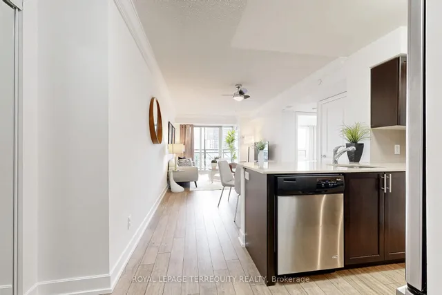 Additional image 4 of 2 Eva Rd Unit 529