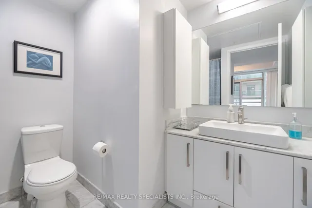 Additional image 16 of 12 York St Unit 804