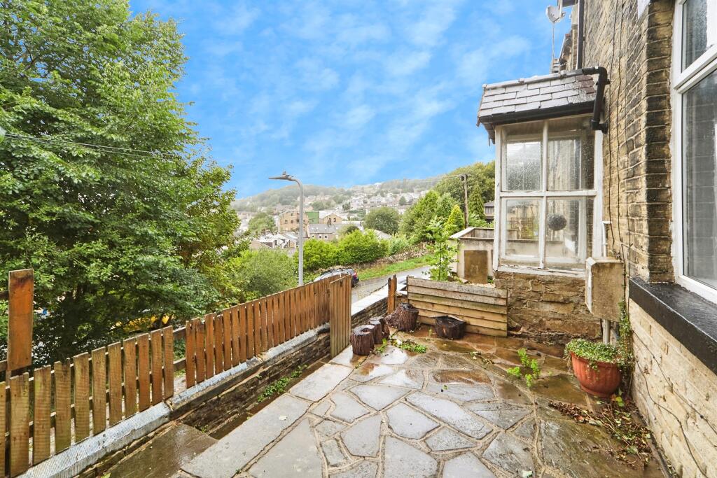 Additional image 14 of Chestnut Grove, Bradford