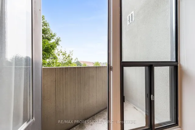 Additional image 21 of 284 Mill Rd Unit A1