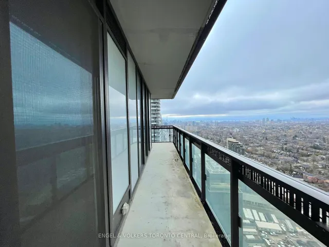 Additional image 16 of 8 Eglinton Ave Unit 3002