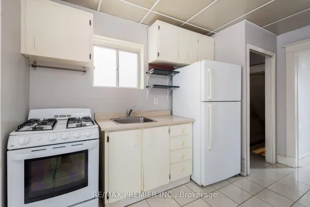 Additional image 6 of 300 Keele St