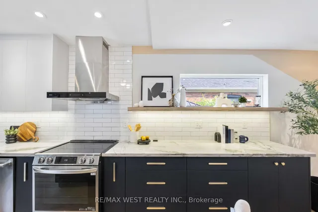 Additional image 11 of 80 Thirty Ninth St