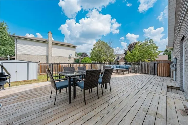 Additional image 42 of 154 Covington Cres